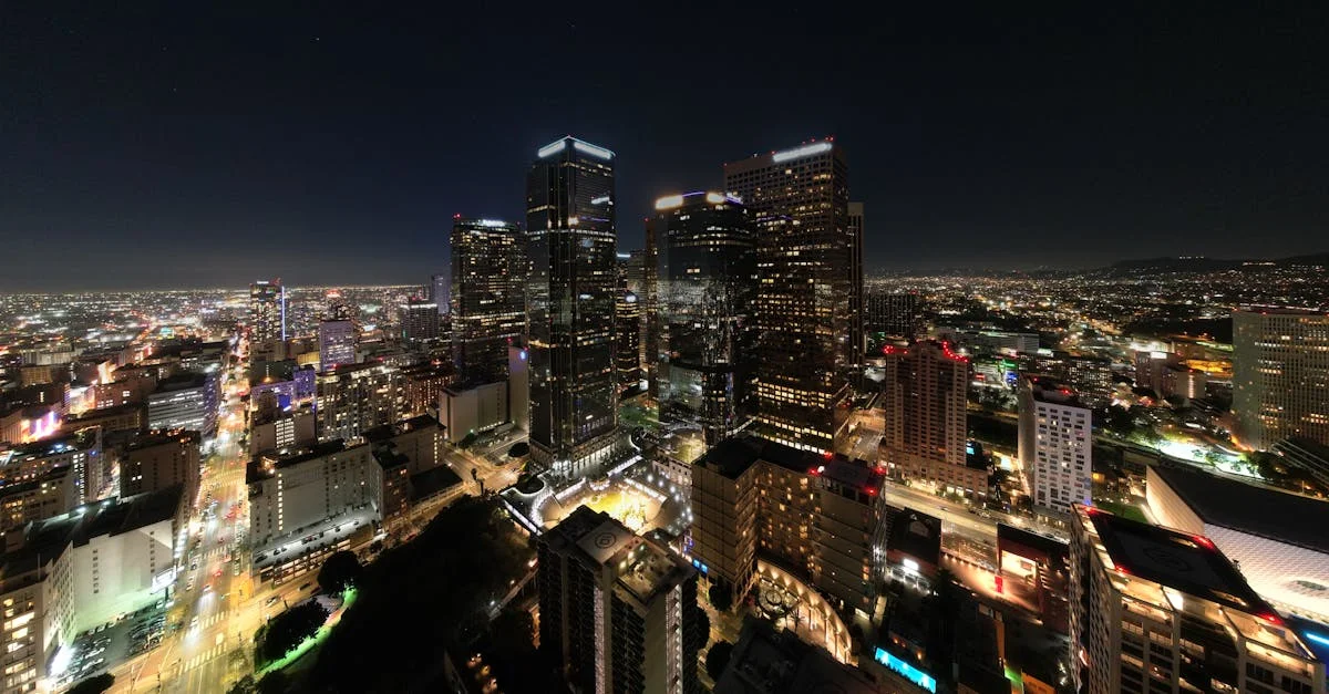 Los Angeles skyline - salary insights and cost of living guide